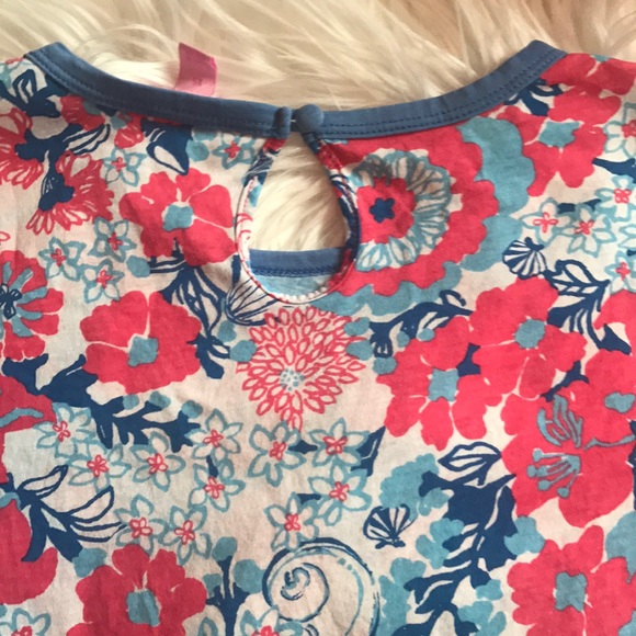 Lilly Pulitzer Seashell Floral Crewneck Tee - Picture 4 of 4